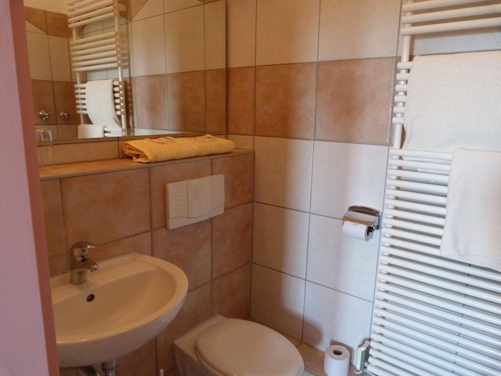 Waldhaus Colditz Garni Szoba fotó